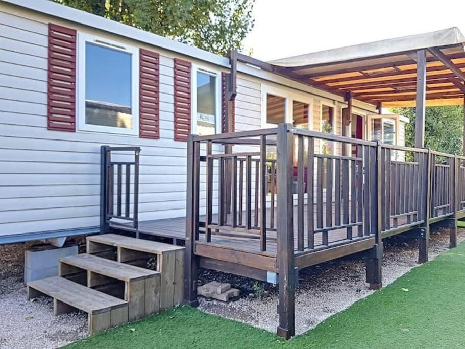 Le Moorea Mobilhome Camping Le Montourey 4 Etoiles Fréjus Esterno foto
